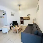 Marina's House 아파트