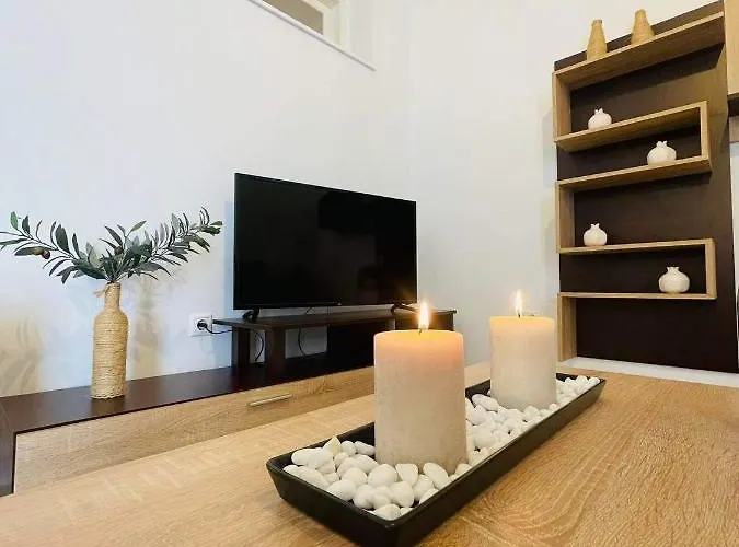 Marina's House * Pera Gyalos