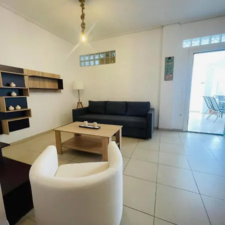 Marina's House شقة *