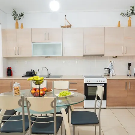 Marina's House דירה