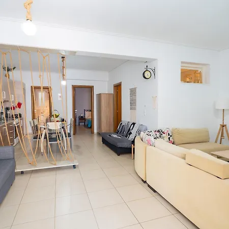 Marina's House דירה *